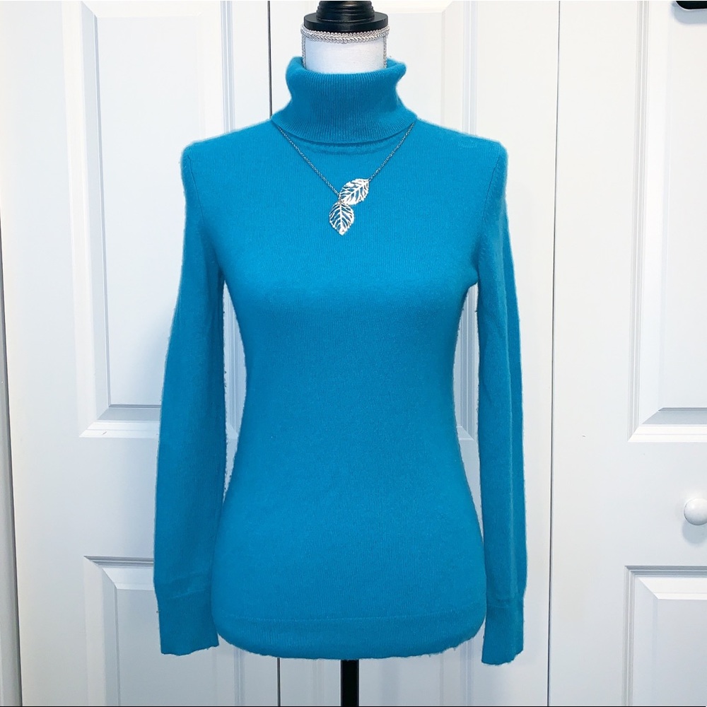 Talbots Pure Cashmere Blue Turtleneck Sweater